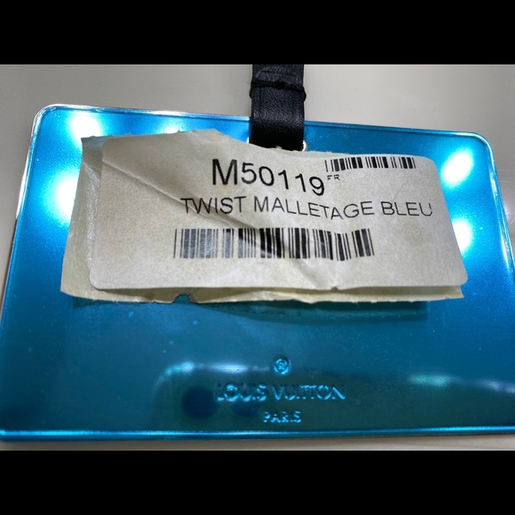 Louis Vuitton limited edition twist bag . - Picture 8 of 8